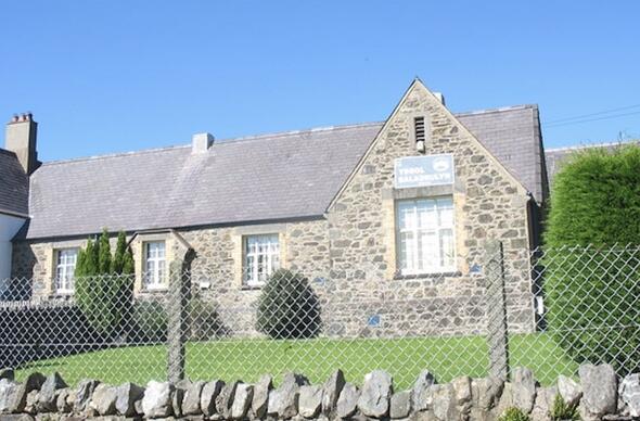 ysgol baladeulyn.jpg