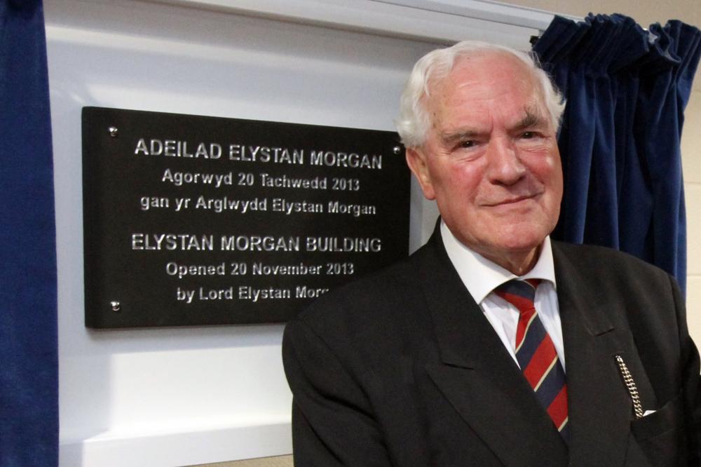 Yr Arglwydd Elystan Morgan
