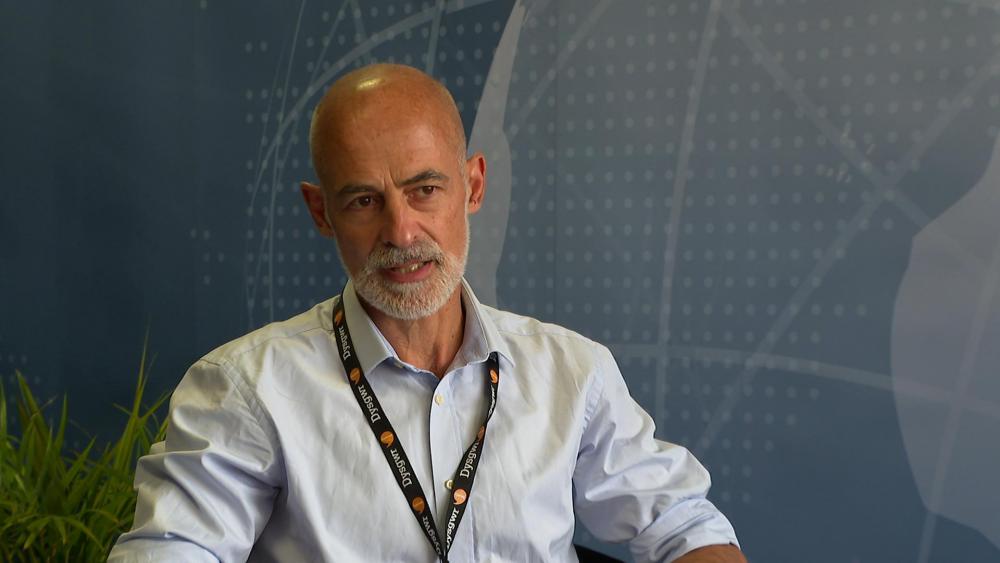 Dr Simon Barry