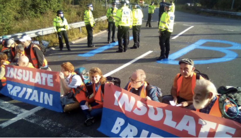 Protest ar yr M25