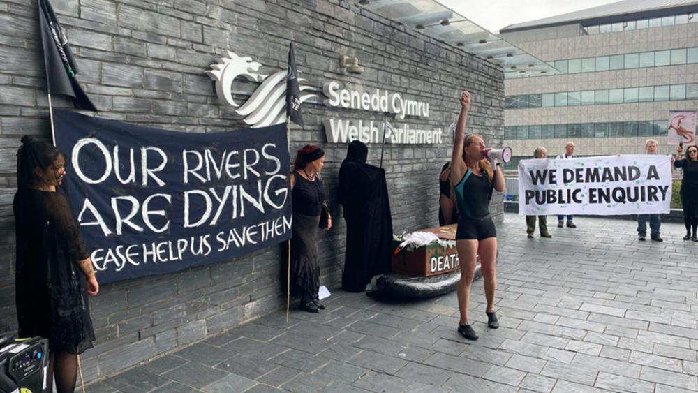 Protest Afon Gwy