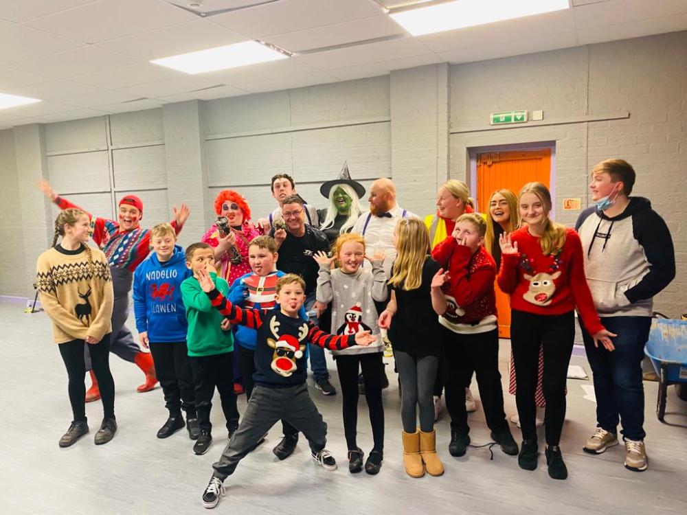 Ymarfer panto Theatr fach Llangefni