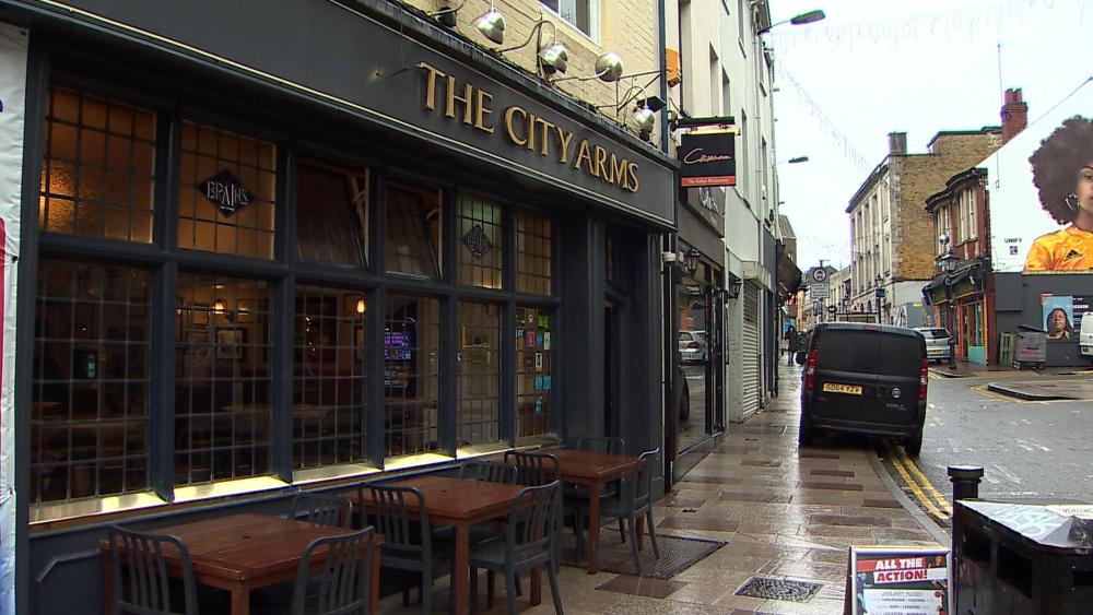 City Arms Caerdydd