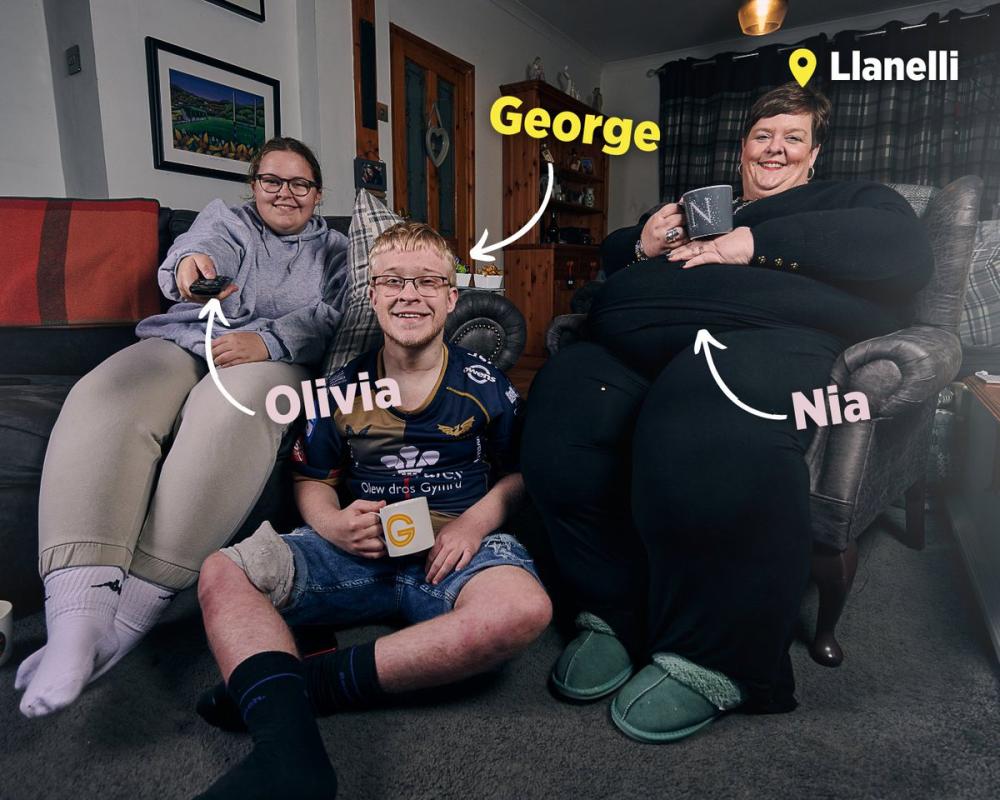 Olivia George a Nia