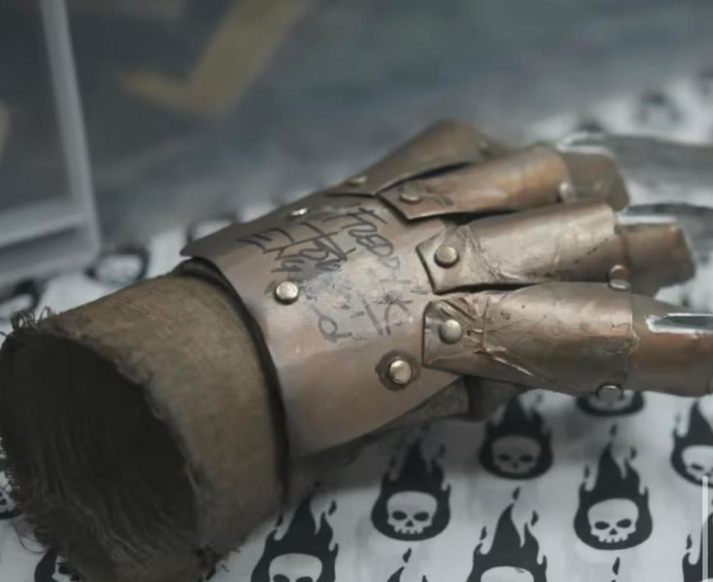 thanos