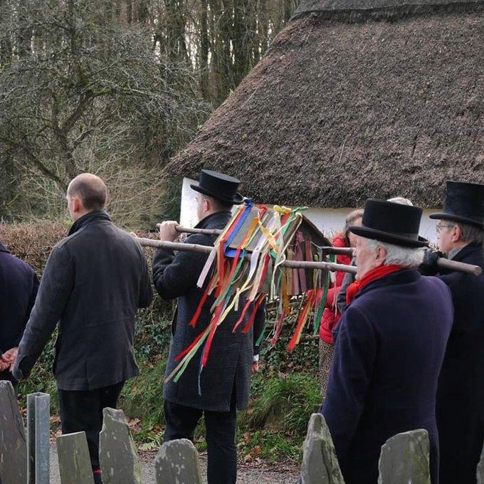 tŷ pren hela'r dryw