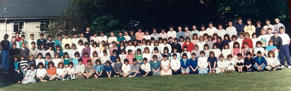 2 Myfyrwyr JMJ © Prifysgol Bangor.jpeg