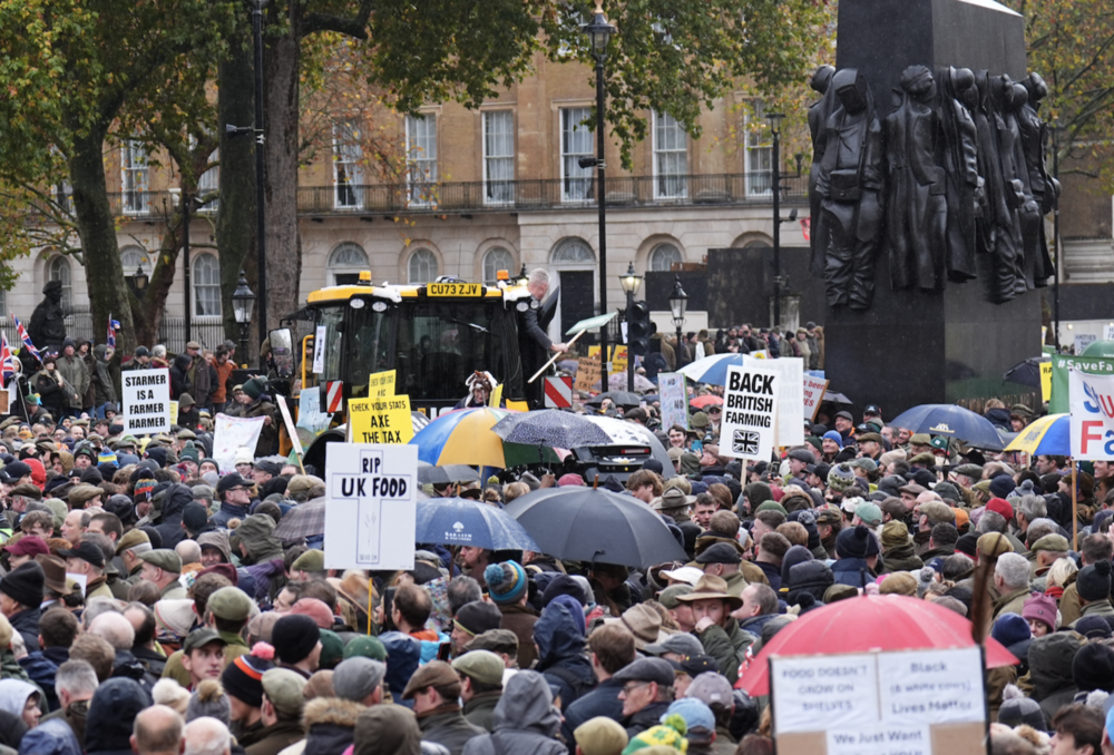 protest ffermwyr