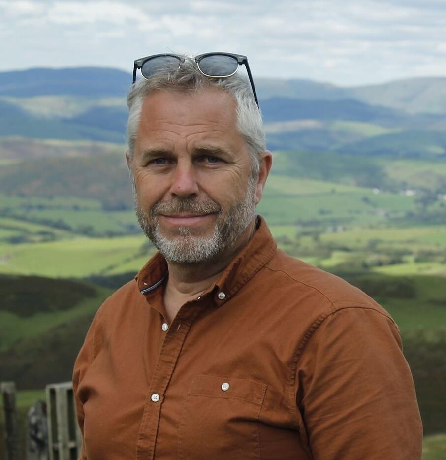 Y Cynghorydd Elwyn Vaughan