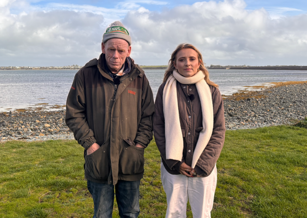 Oswyn Williams a Nest Jenkins, Gohebydd Y Byd ar Bedwar