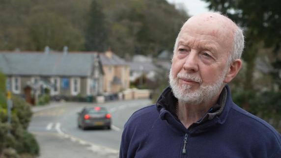 Alun Hughes